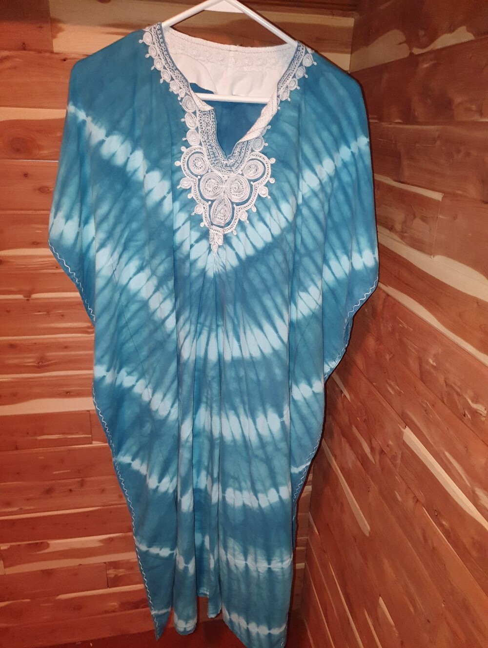 Vintage 70s Blue Tie-Dye Kaftan with White Crochet Neckline